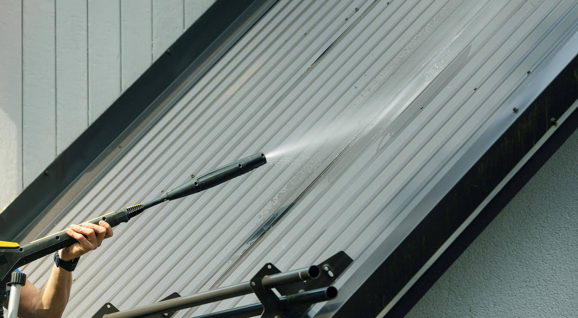 Commercial metal roofing
