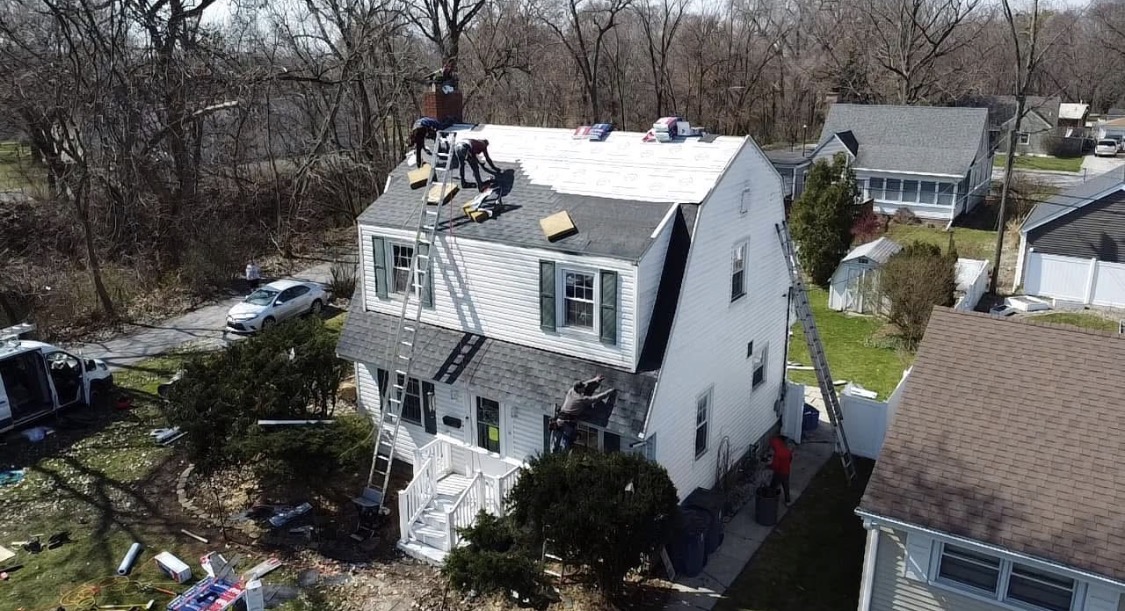 Alamo Roofing - Before Roof Replacement